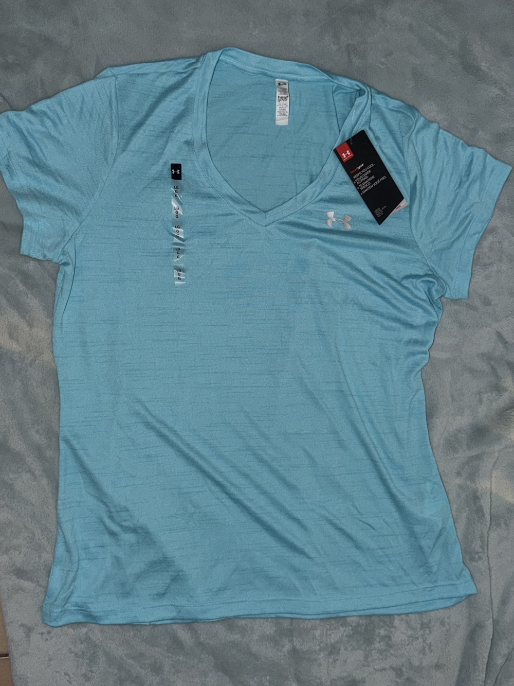 Under Armour Women's Aqua V-Neck Short Sleeve Performance Tee
